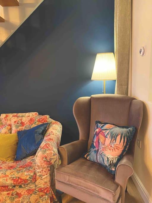 Wee Cottage - Super King Bed! Penpont Luaran gambar